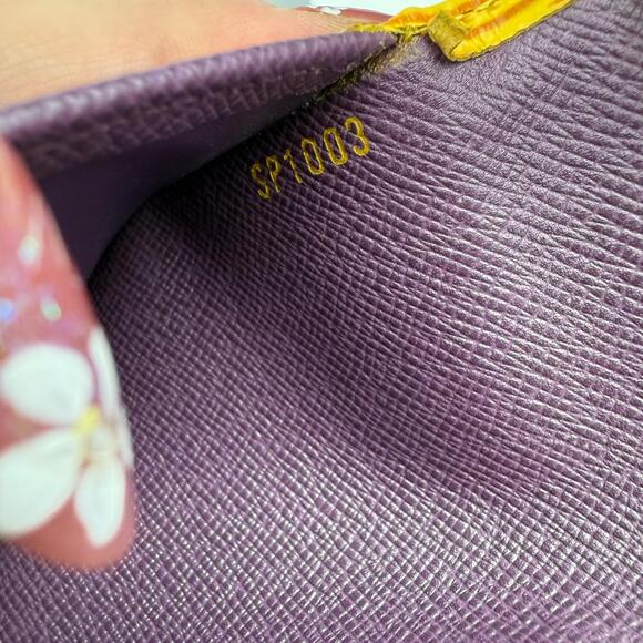 💎✨Authentic Louis Vuitton Epi Leather Tassili Yellow Wallet - Picture 3 of 5